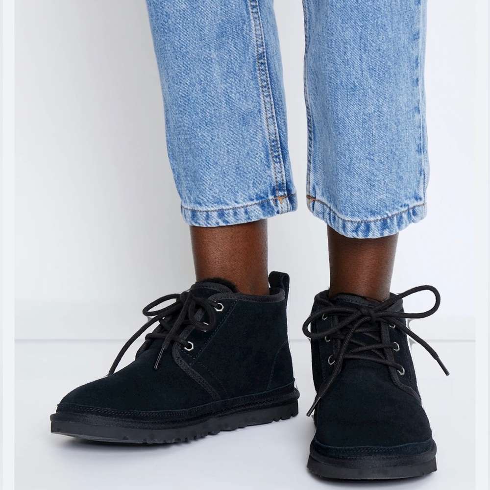 UGG’s women’s neumel boot
